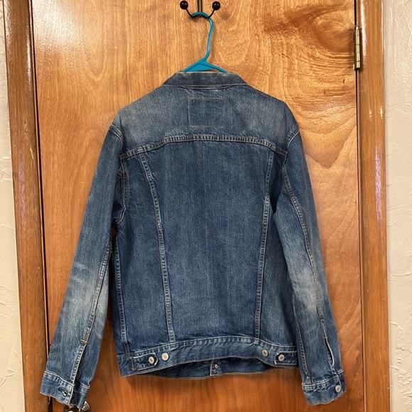 Levi’s men’s medium denim jacket - Picture 6 of 6